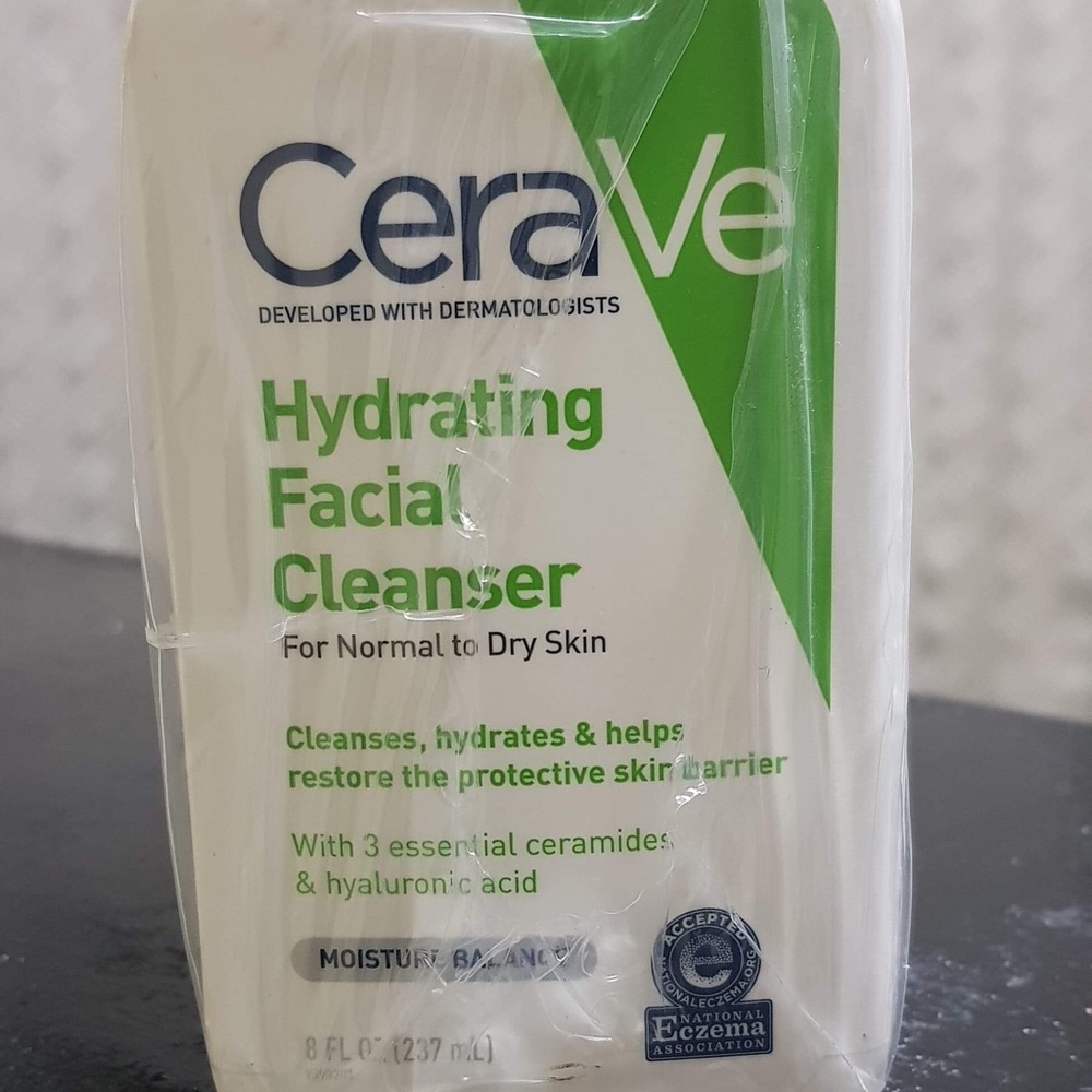 Cerave facial cleanser